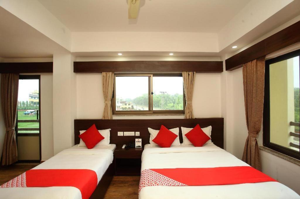 Oyo 525 Hotel Aloka Inn Rummindei Kültér fotó