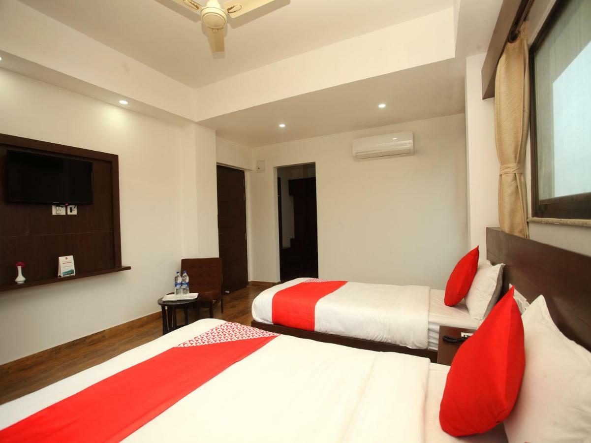 Oyo 525 Hotel Aloka Inn Rummindei Kültér fotó