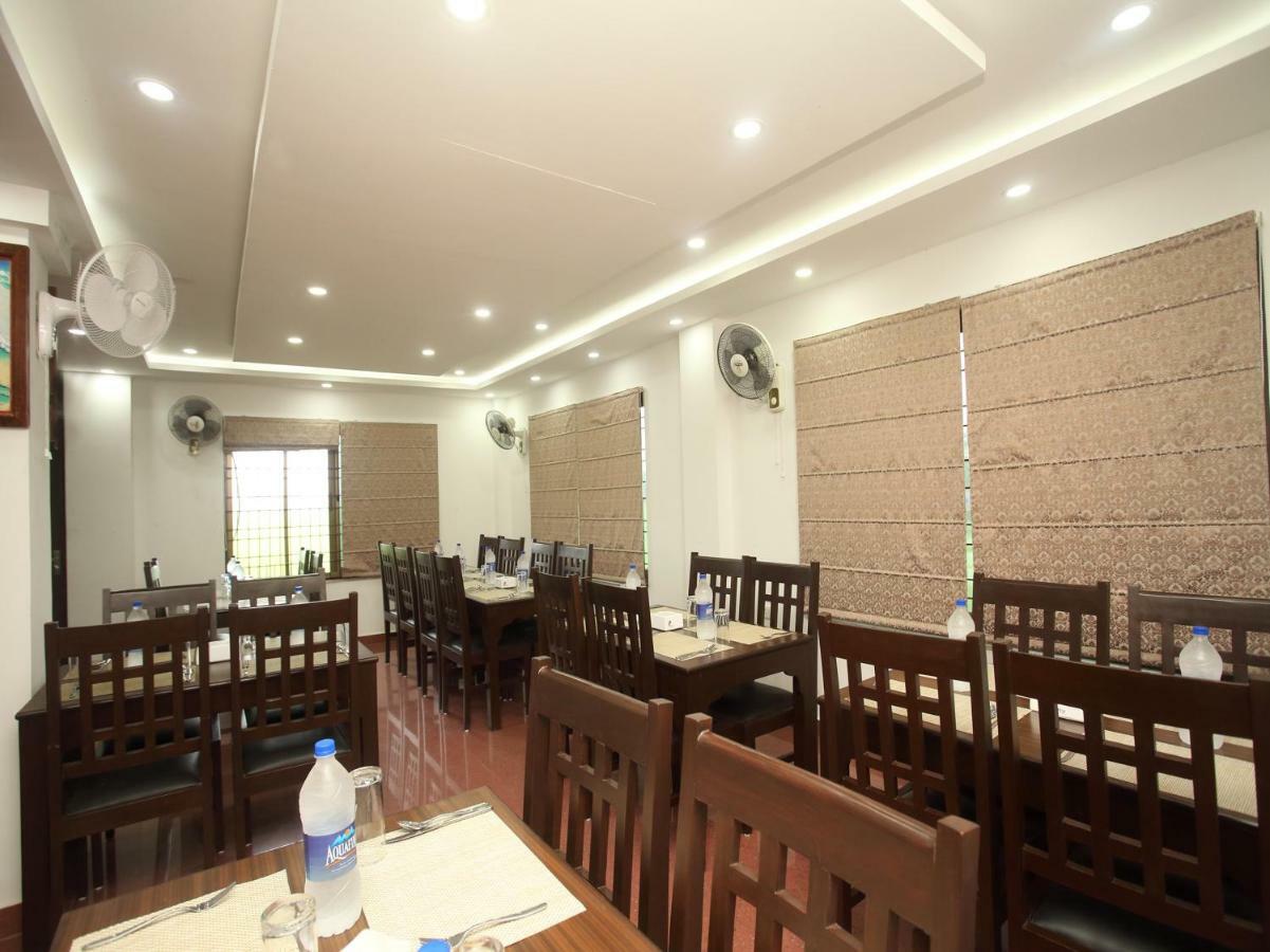 Oyo 525 Hotel Aloka Inn Rummindei Kültér fotó